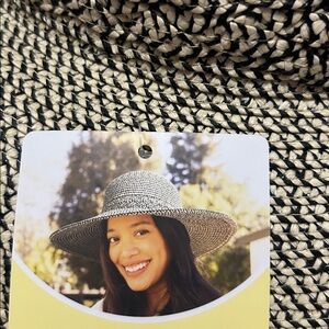 Sun Day Stylish Black and White Wide Brim Hat NWT